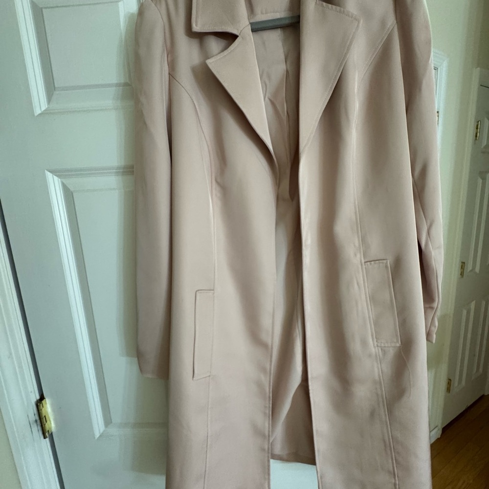 Elegant Pink Women's Coat